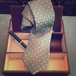 Nordstrom green and blue